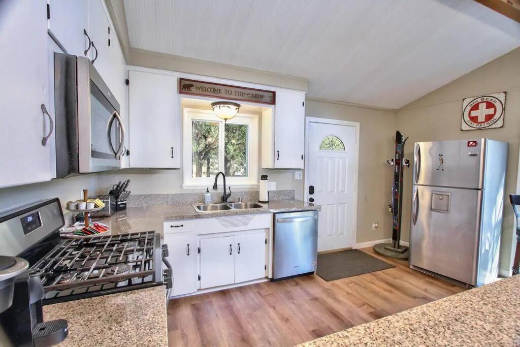 Chalet Monterey W/Hot Tub - Big Decks/Bbq Villa Big Bear Lake Luaran gambar