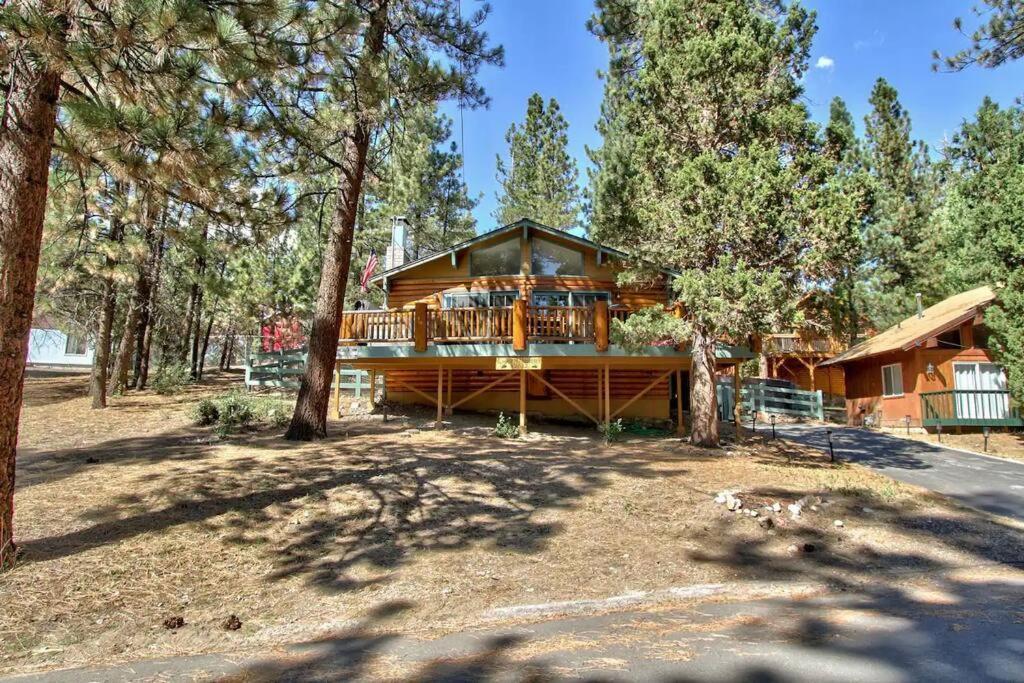 Chalet Monterey W/Hot Tub - Big Decks/Bbq Villa Big Bear Lake Luaran gambar