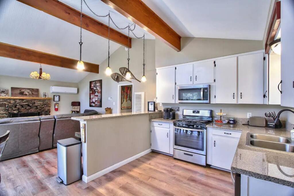 Chalet Monterey W/Hot Tub - Big Decks/Bbq Villa Big Bear Lake Luaran gambar