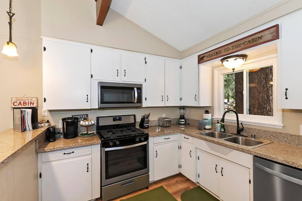 Chalet Monterey W/Hot Tub - Big Decks/Bbq Villa Big Bear Lake Luaran gambar