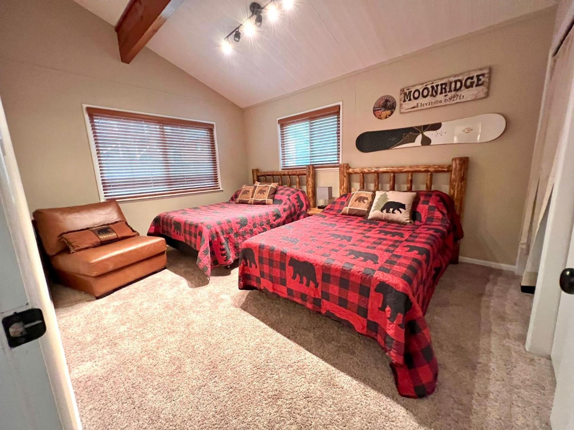 Chalet Monterey W/Hot Tub - Big Decks/Bbq Villa Big Bear Lake Luaran gambar